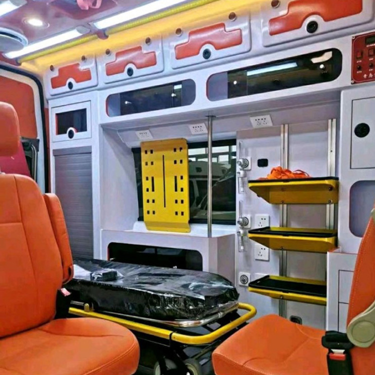 新华长途救护车护送病人租赁价格