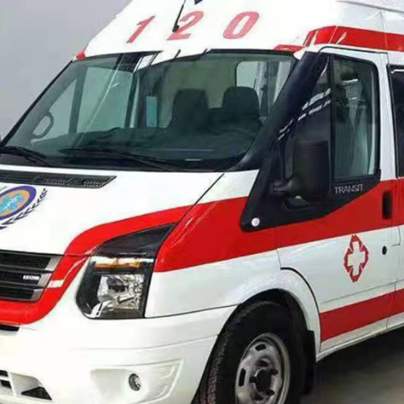 新华非急救护送病人转院租赁救护车的优缺点对比